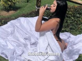 Antonella_James