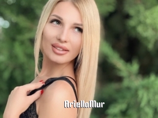 AriellaMur