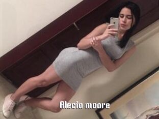 Alecia_moore