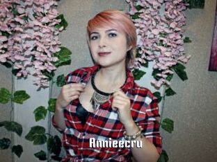 Annieecru