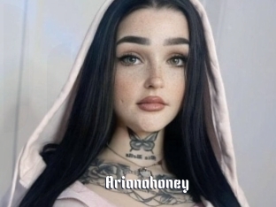 Arianahoney