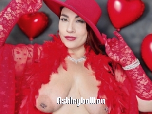 ashleybollton 1 grosse chatte