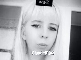 BlondeMiaX