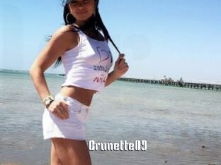 Brunette09