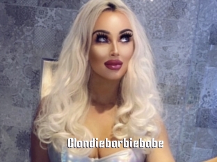 Blondiebarbiebabe