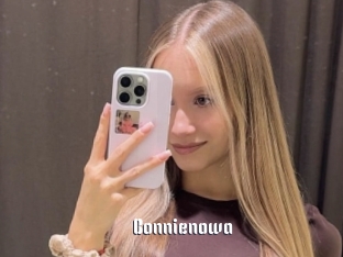 bonnienowa 1 grosse chatte