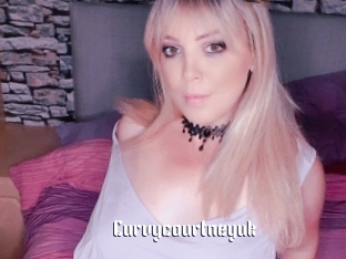 Curvycourtneyuk