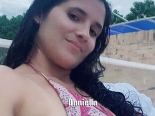 Dnniella
