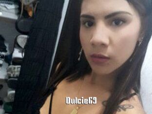 Dulcie_69