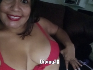 Divina28