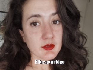 Elliesworldxo