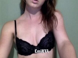 Emi077
