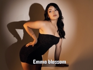 Emma_blossom