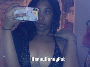 HennyHoneyPot
