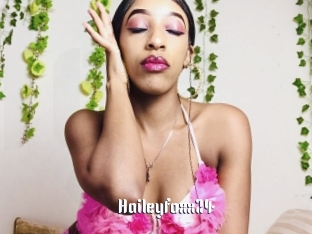 Haileyfoxx24