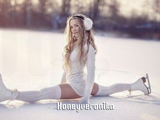 Honeyveronika