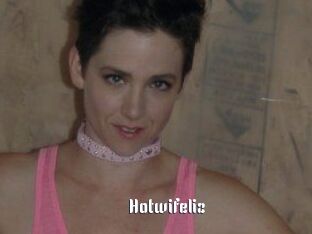 Hotwifeliz
