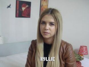 KYLLIE_