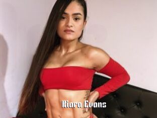 Kiara_Evans