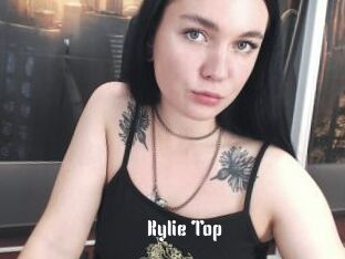 Kylie_Top