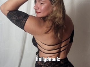 Kellydaavis