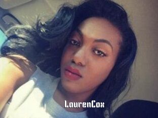 Lauren_Cox