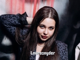 Laurasnyder