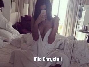 Mia_Chrystall
