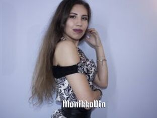 MonikkaDin