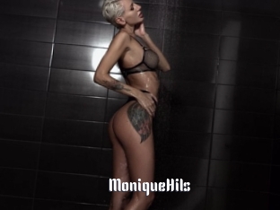 MoniqueHils
