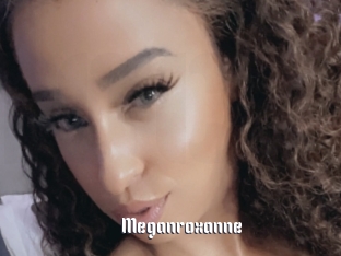 Meganroxanne