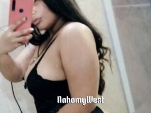NahomyWest