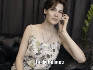 Nikki_Holmes