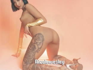 nicolewesley 1 grosse chatte