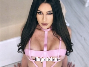 reyabaines 1 grosse chatte