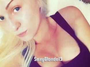 SexyBlonde_19