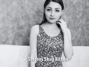 Stefani_Sexy_Kitten