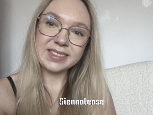Siennatease