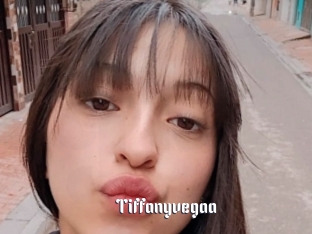 tiffanyvegaa 1 grosse chatte
