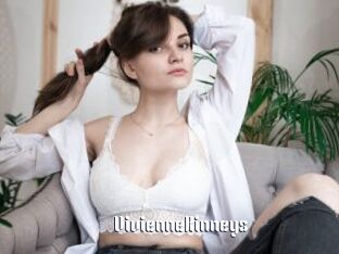 VivienneKinneys